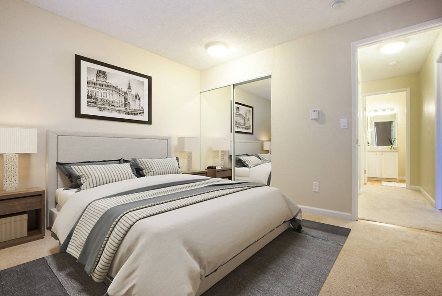, an Airbnb-friendly apartment in Kirkland, WA