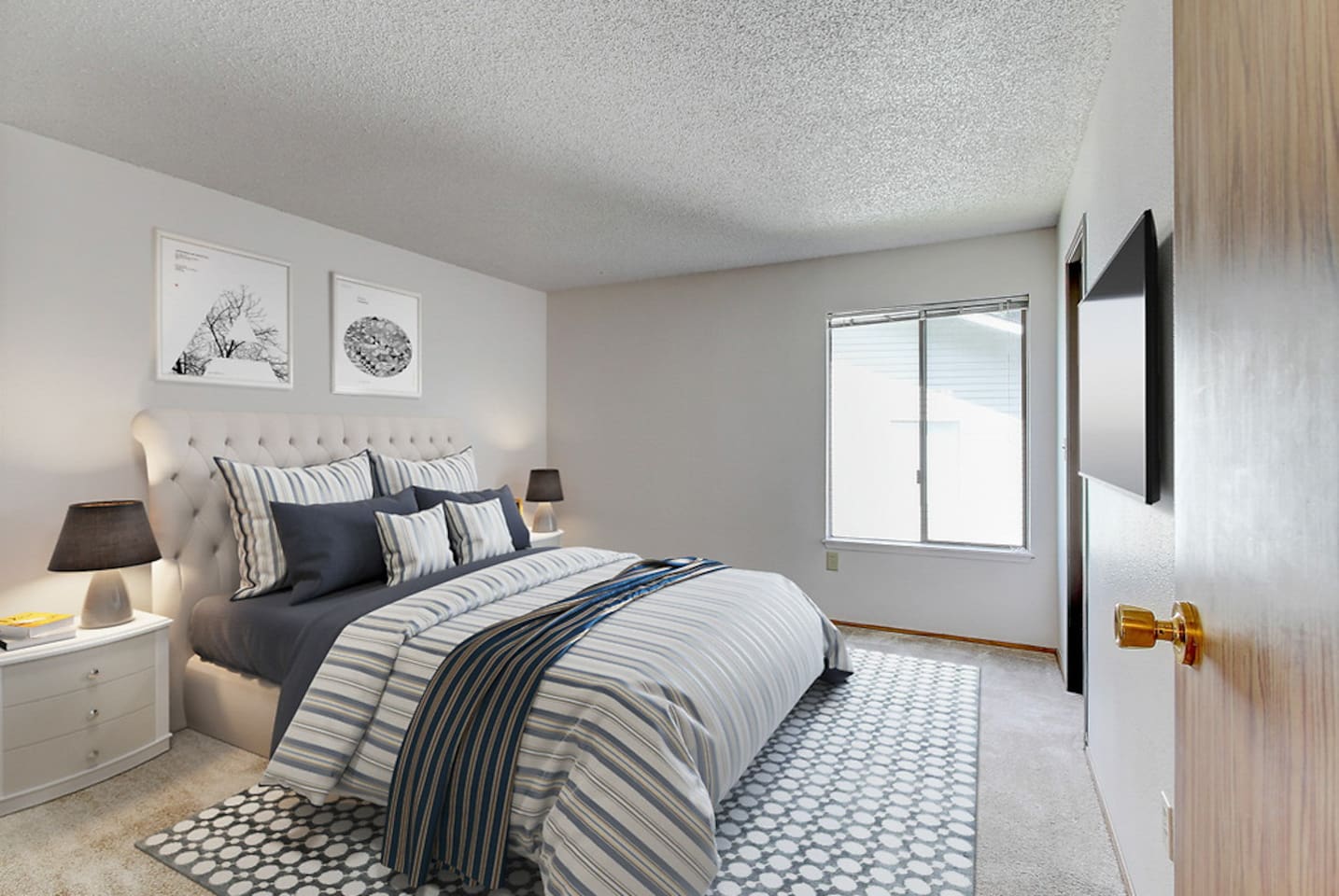 , an Airbnb-friendly apartment in Bellevue, WA