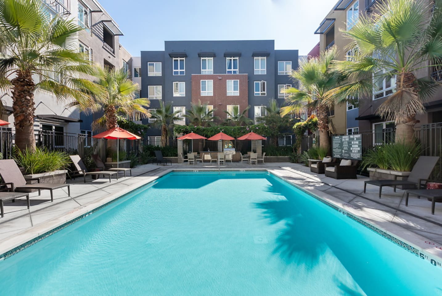 Exterior of Meridian at Midtown, an Airbnb-friendly apartment in San Jose, CA