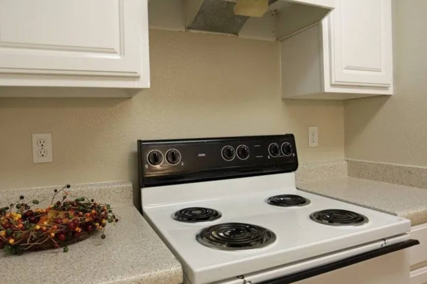 , an Airbnb-friendly apartment in Houston, TX