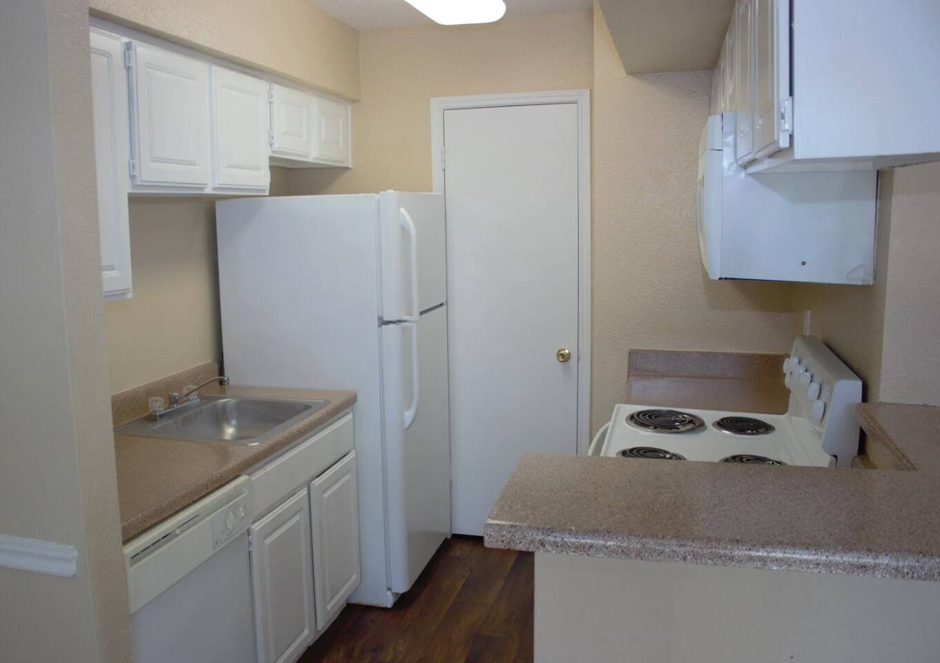 , an Airbnb-friendly apartment in Houston, TX