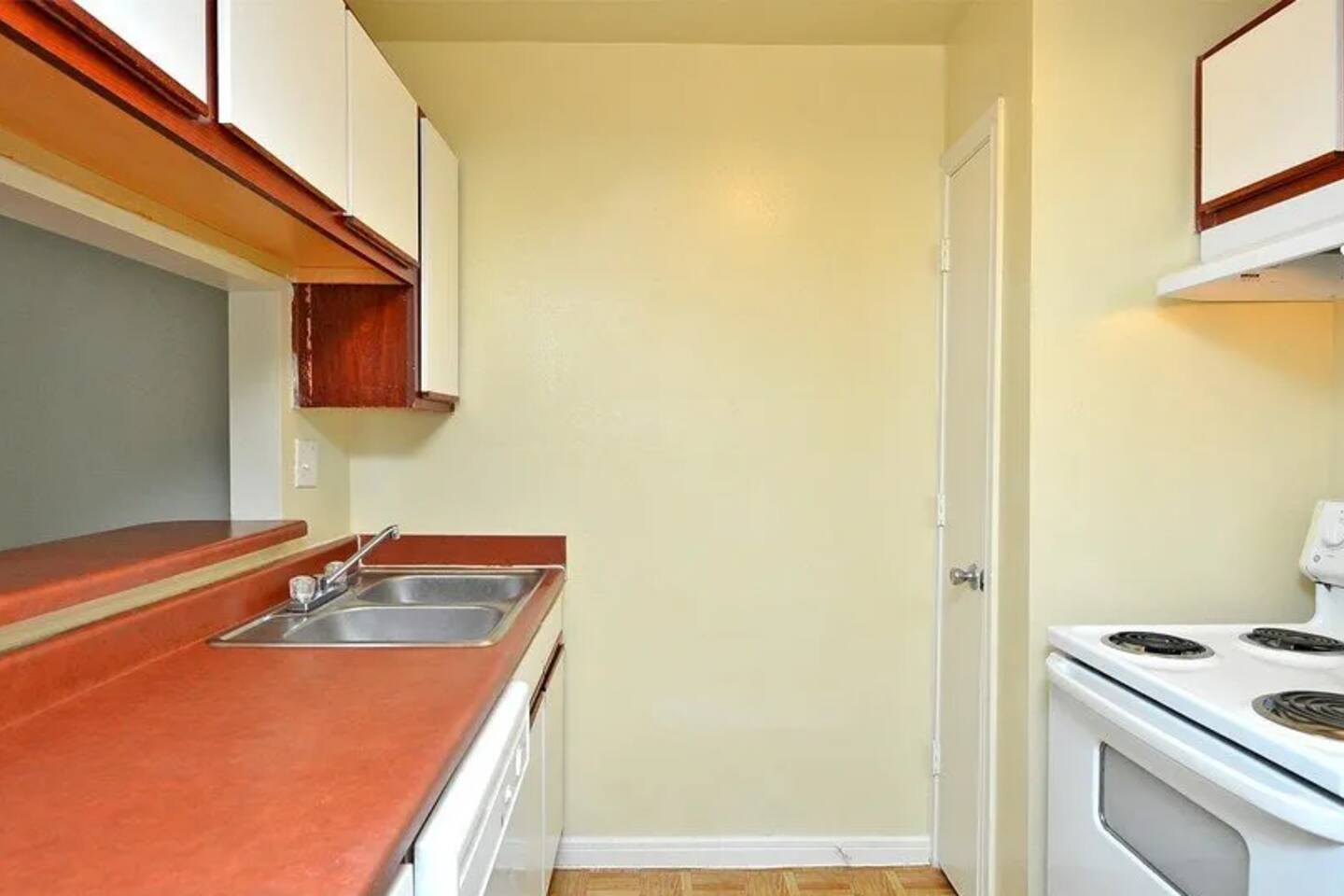 , an Airbnb-friendly apartment in Houston, TX