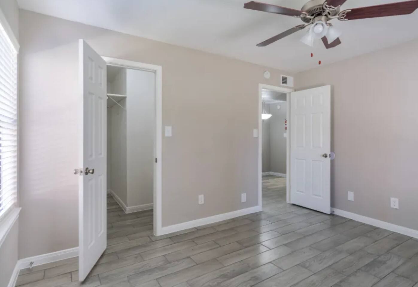 , an Airbnb-friendly apartment in Houston, TX