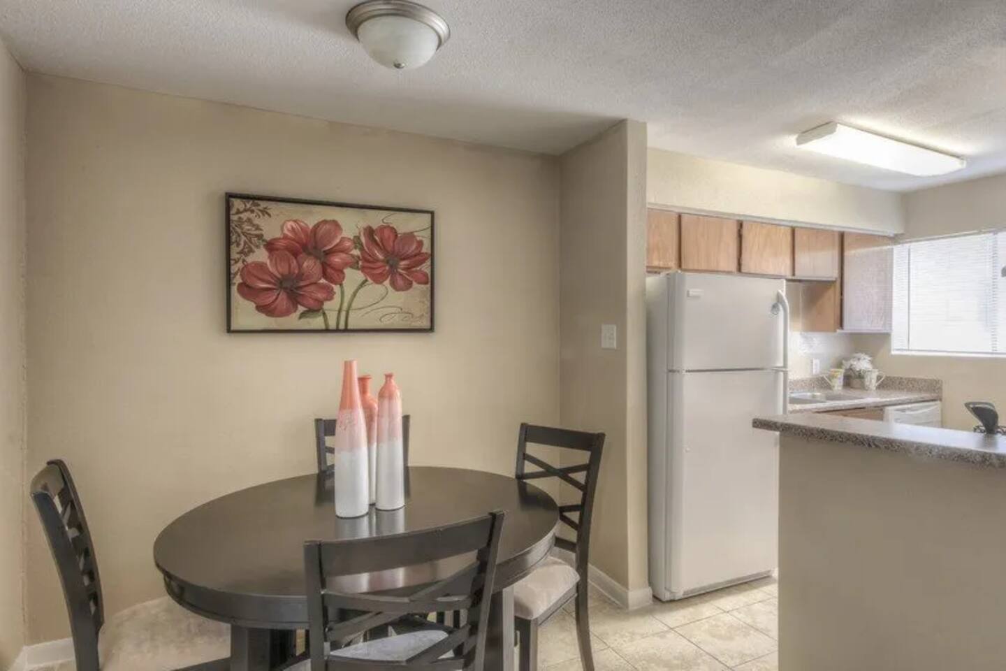 , an Airbnb-friendly apartment in Houston, TX