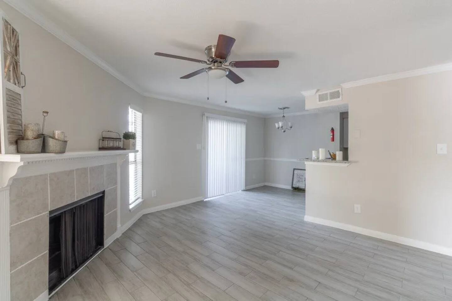 , an Airbnb-friendly apartment in Houston, TX