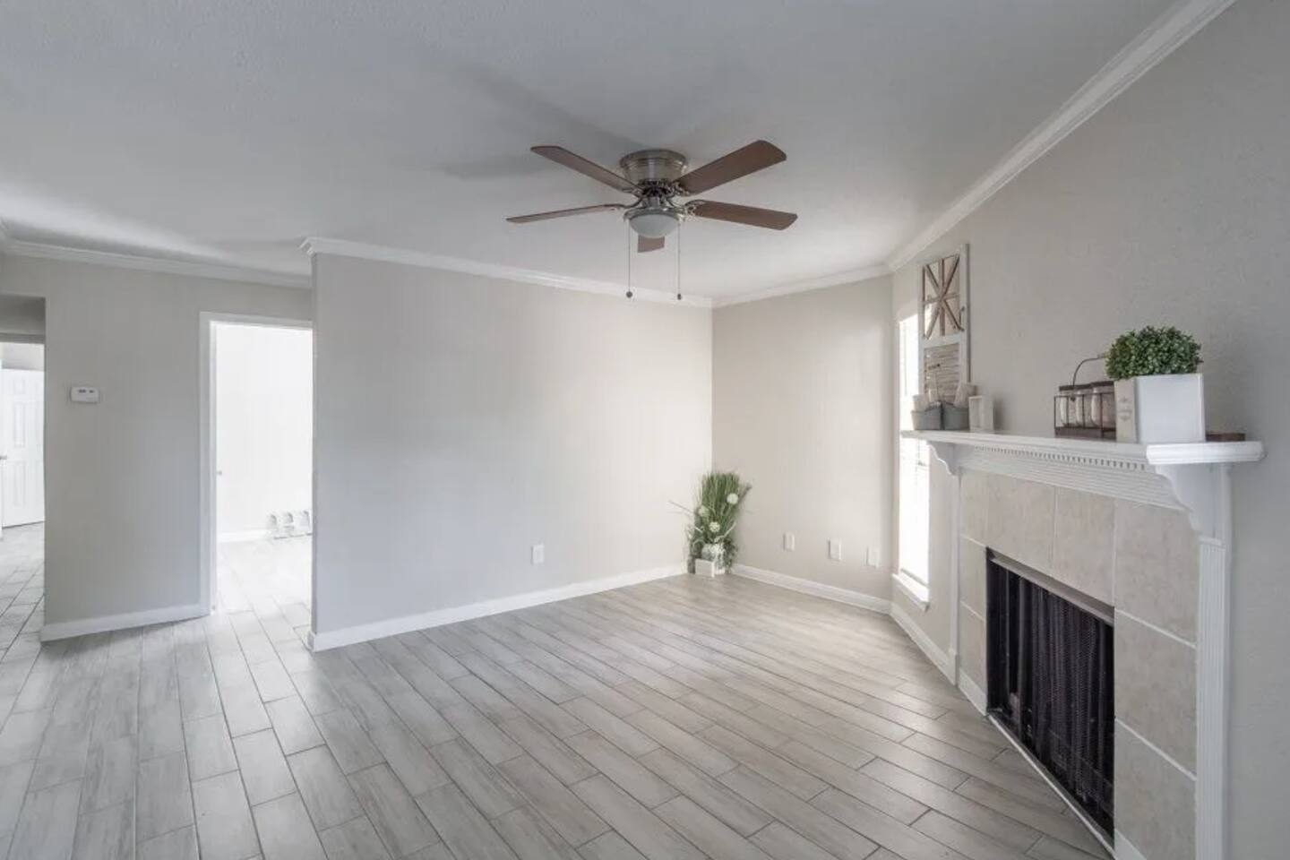 , an Airbnb-friendly apartment in Houston, TX