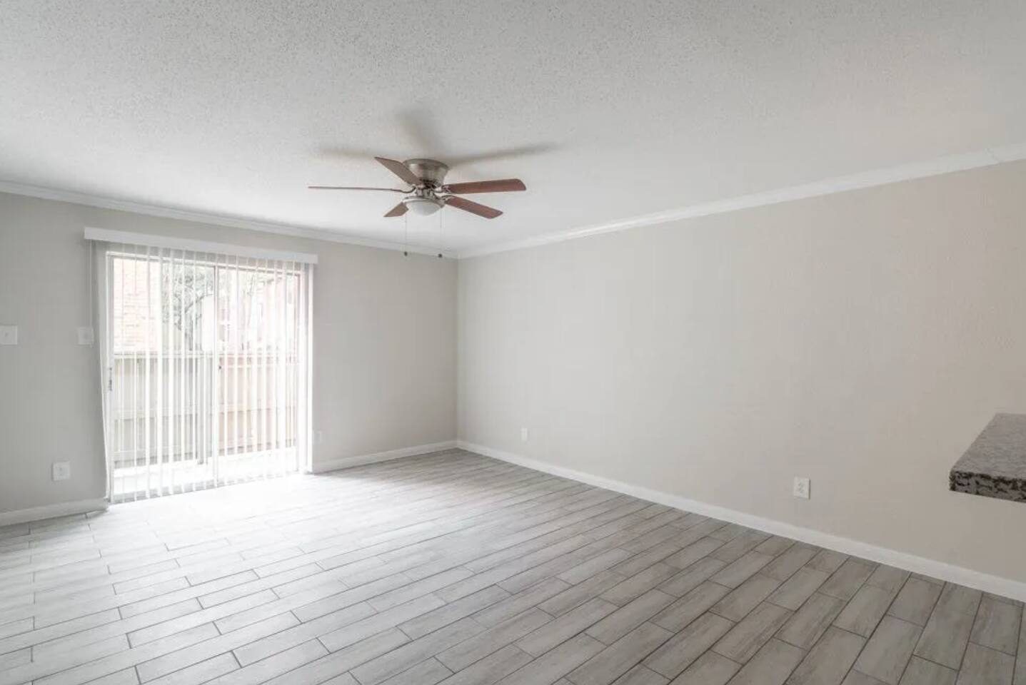 , an Airbnb-friendly apartment in Houston, TX