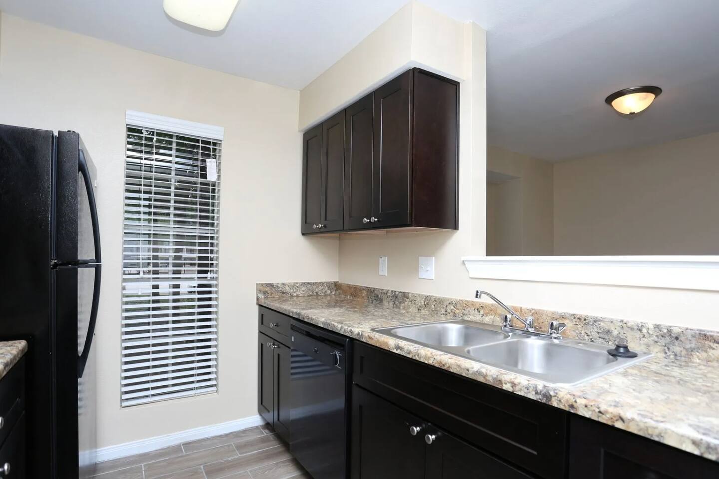 , an Airbnb-friendly apartment in Spring, TX