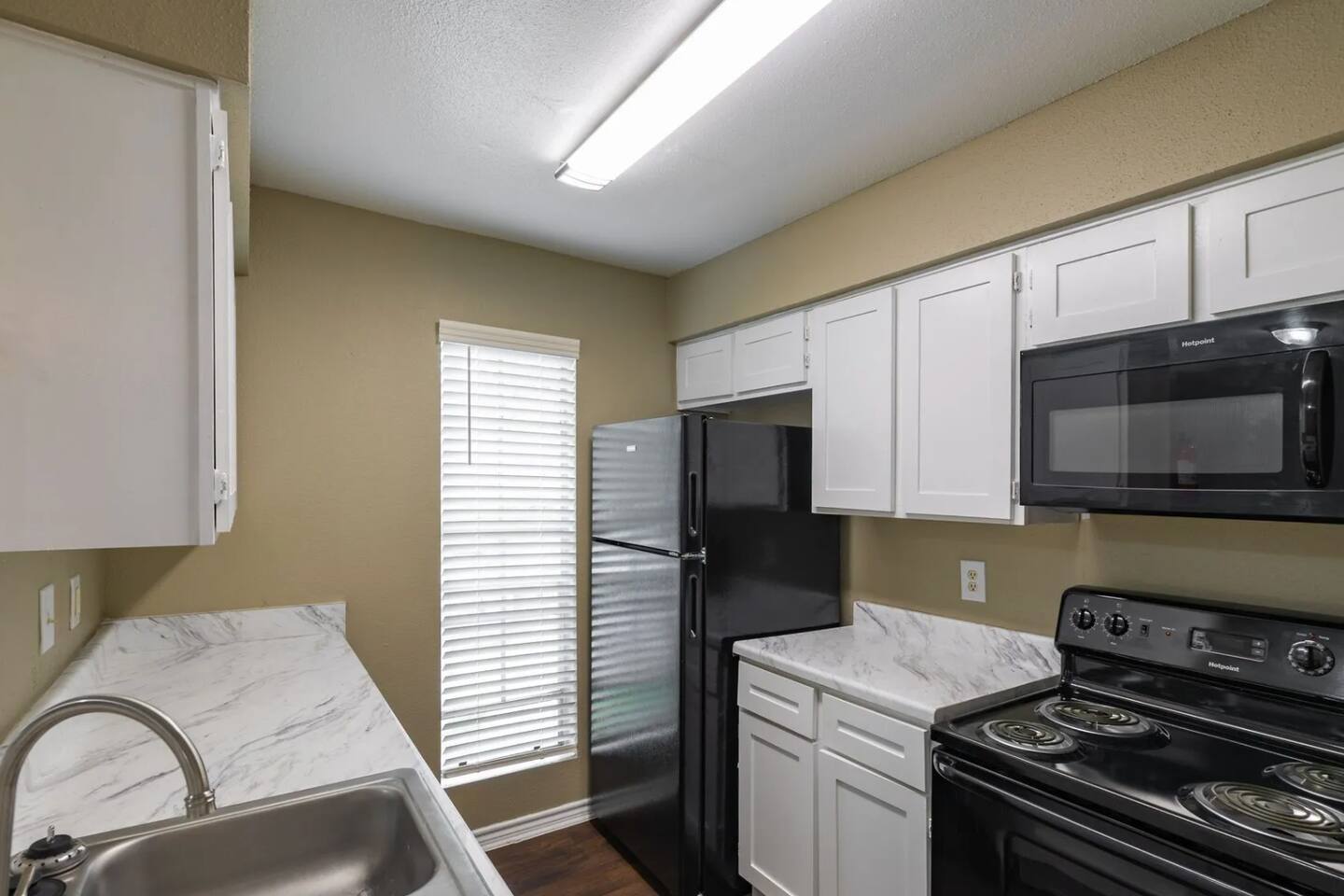 , an Airbnb-friendly apartment in Spring, TX