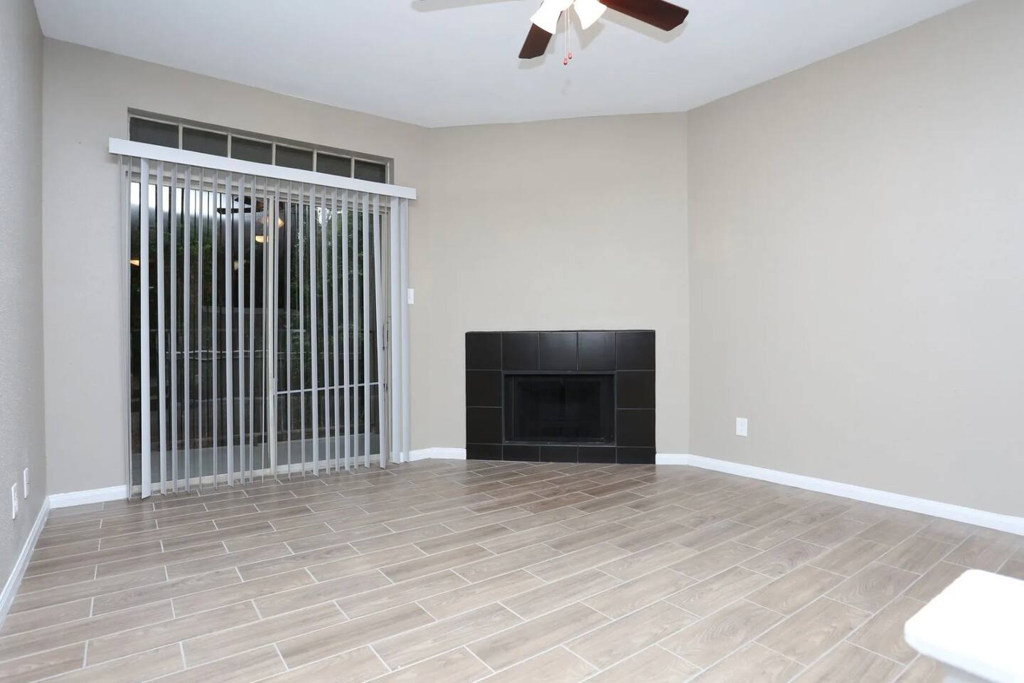 , an Airbnb-friendly apartment in Spring, TX