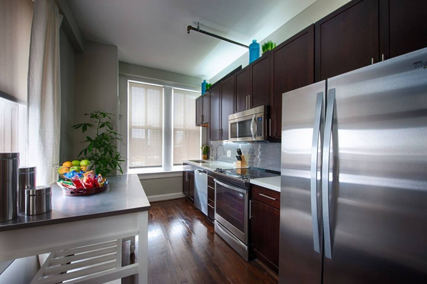 , an Airbnb-friendly apartment in Houston, TX