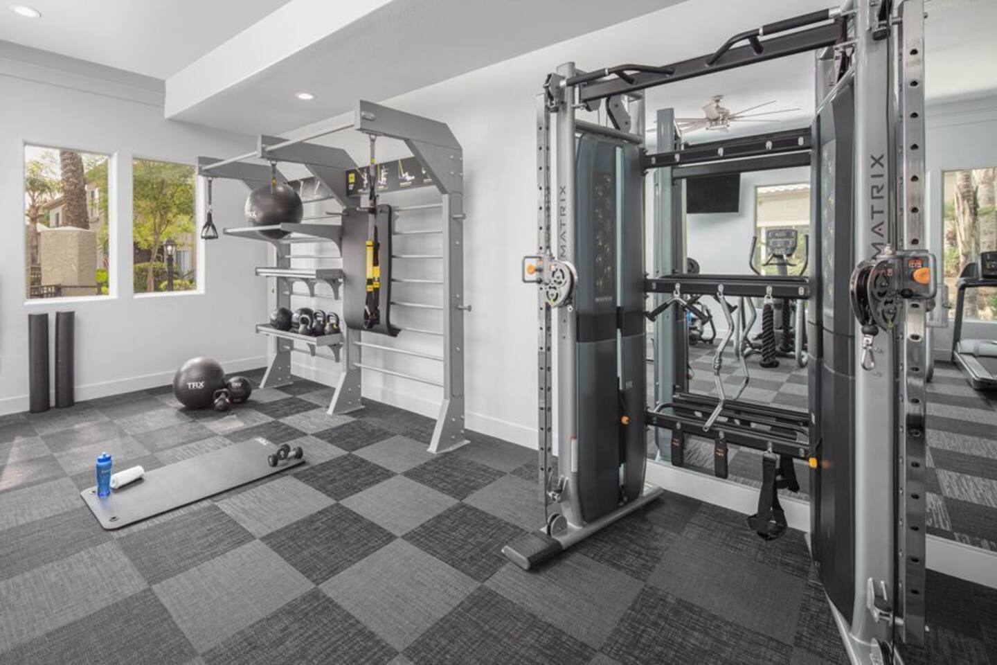 , an Airbnb-friendly apartment in Scottsdale, AZ