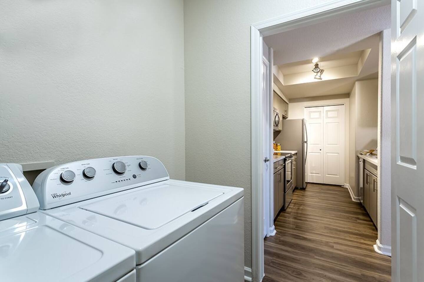 , an Airbnb-friendly apartment in Scottsdale, AZ