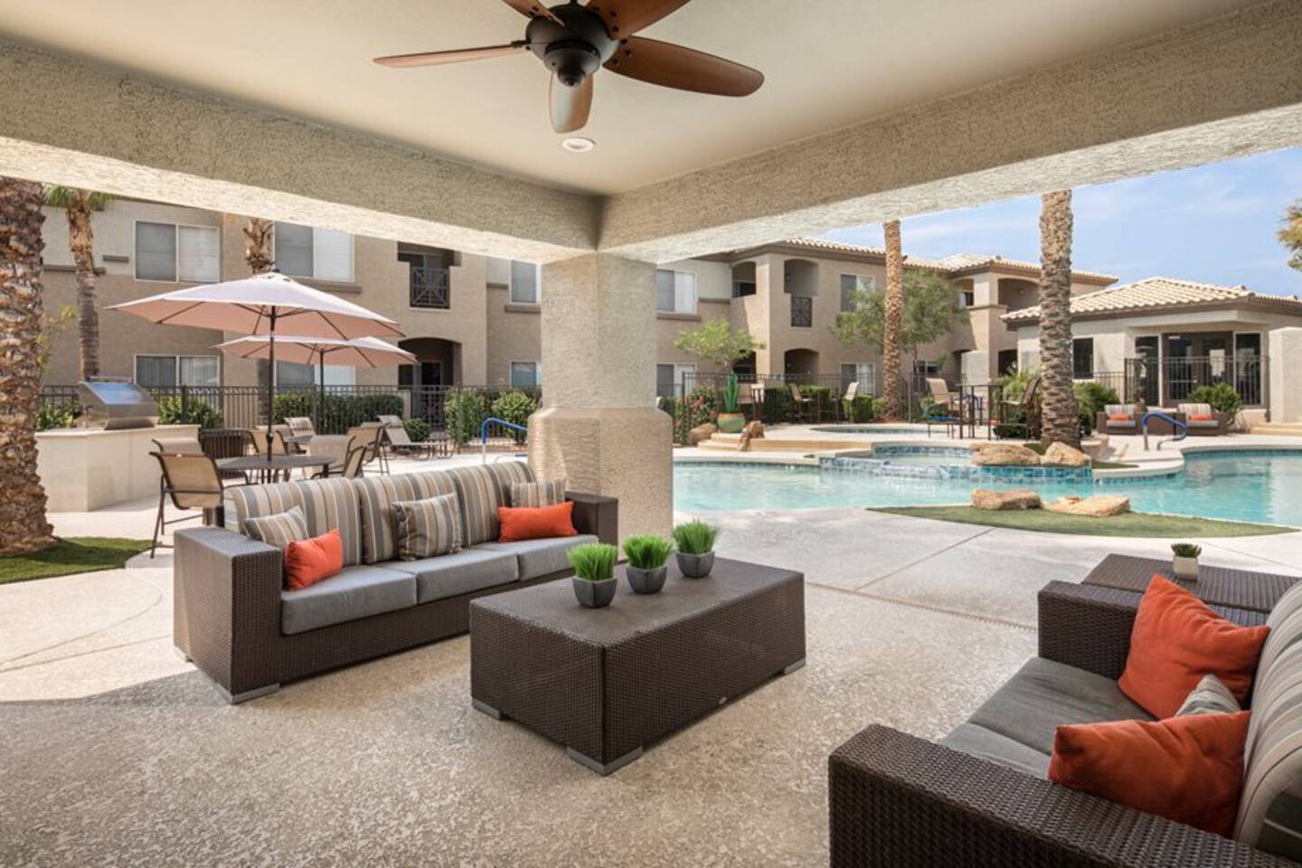 , an Airbnb-friendly apartment in Scottsdale, AZ