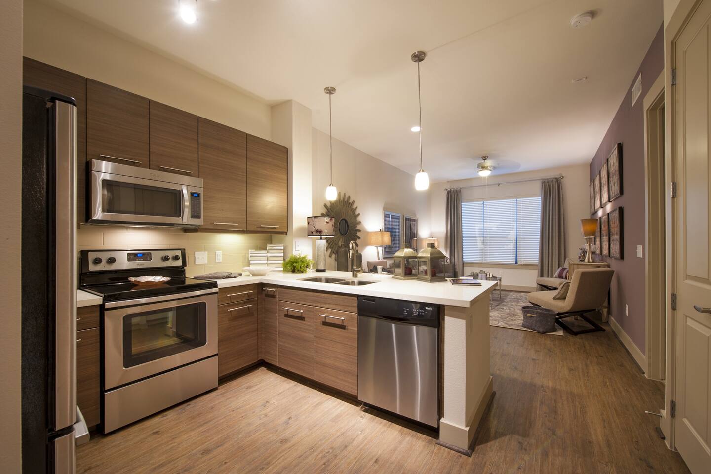 , an Airbnb-friendly apartment in Houston, TX