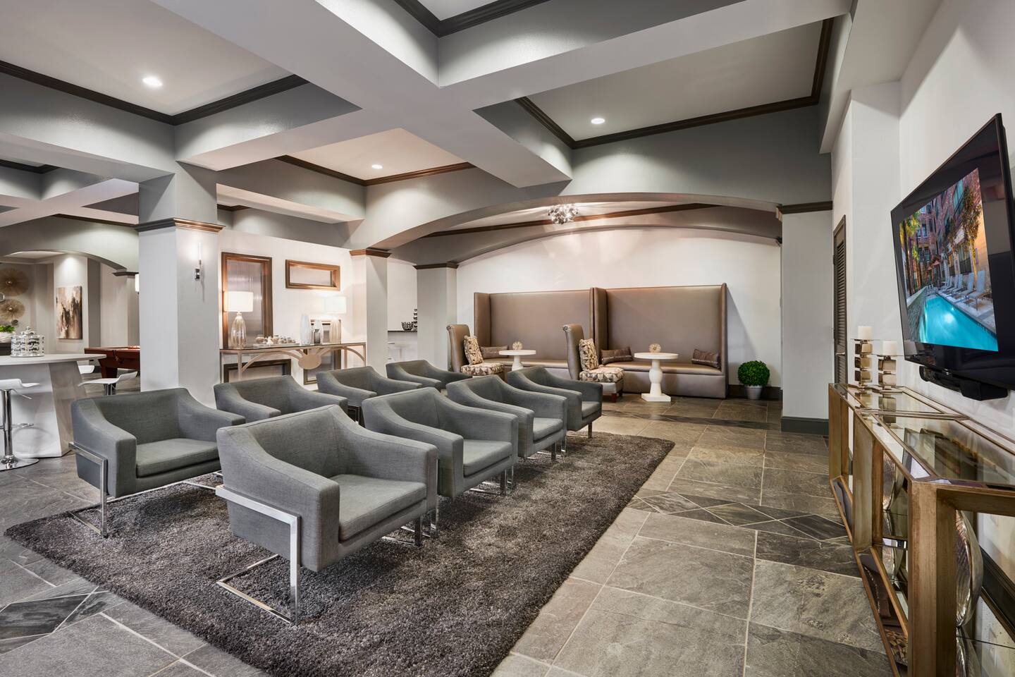, an Airbnb-friendly apartment in Houston, TX
