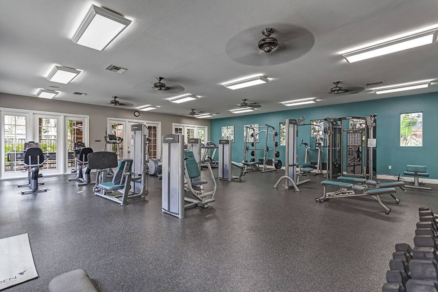 , an Airbnb-friendly apartment in Mission Viejo, CA