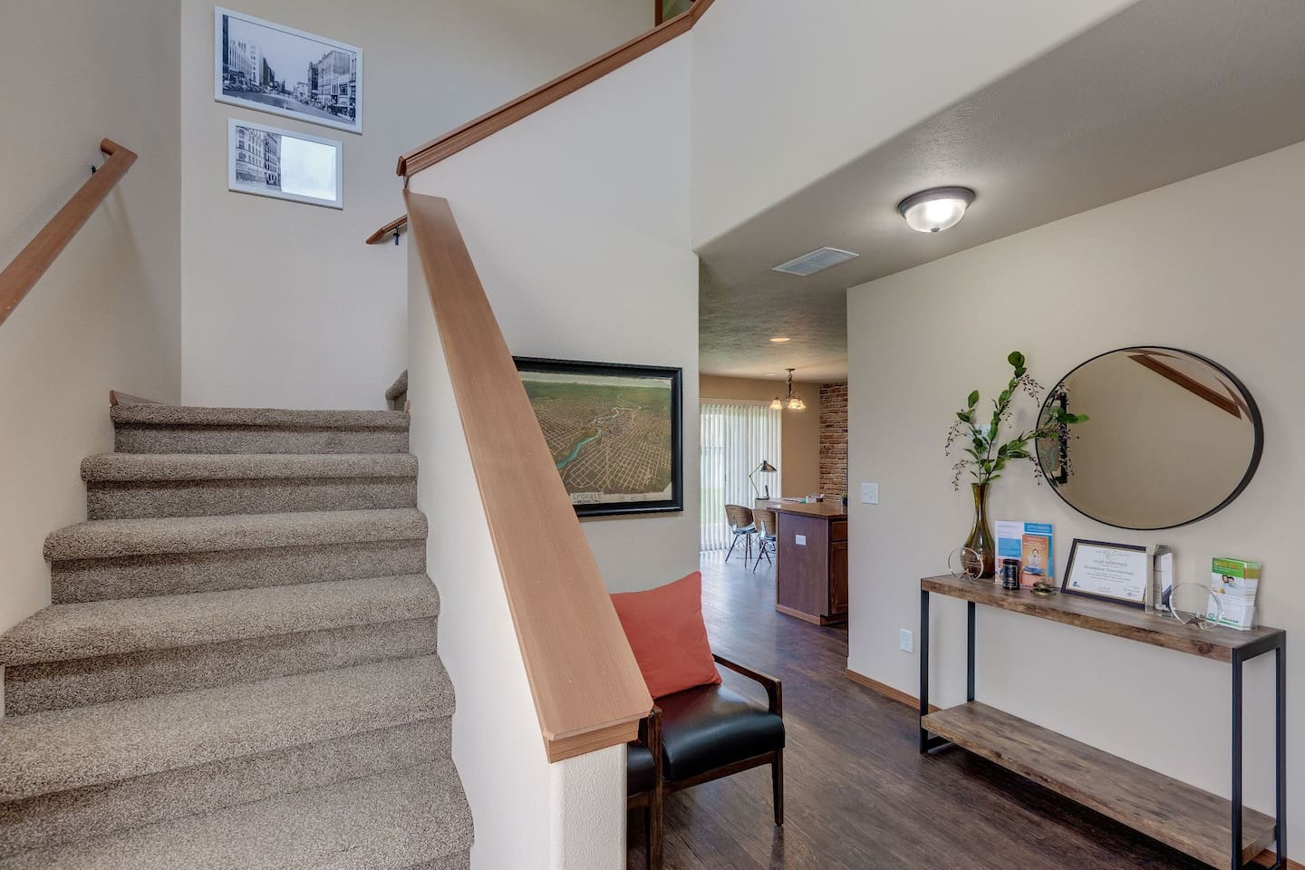 , an Airbnb-friendly apartment in Spokane Valley, WA