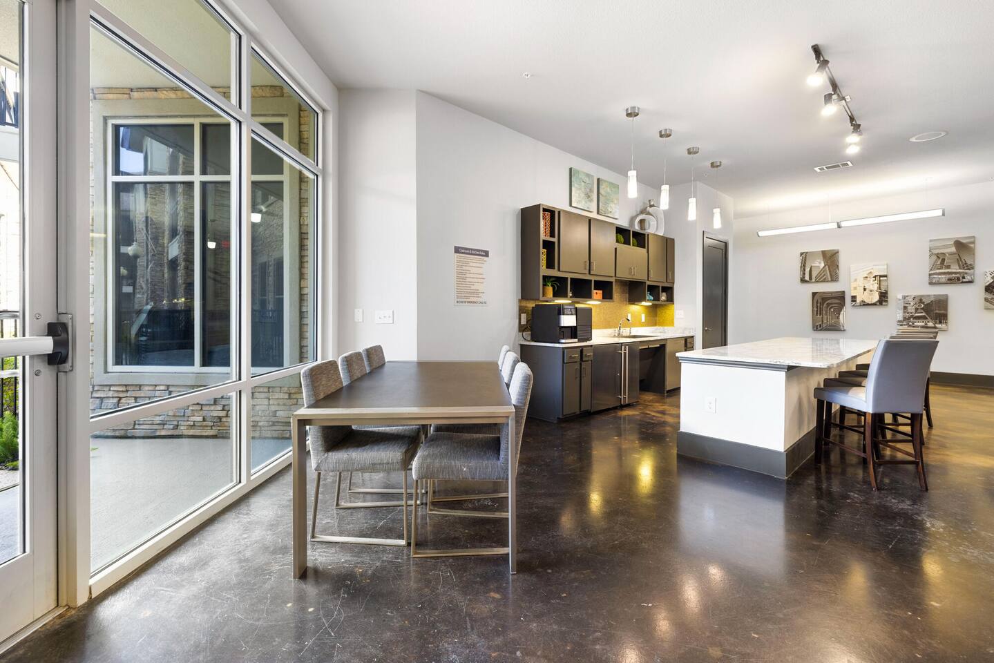 , an Airbnb-friendly apartment in Richmond, TX