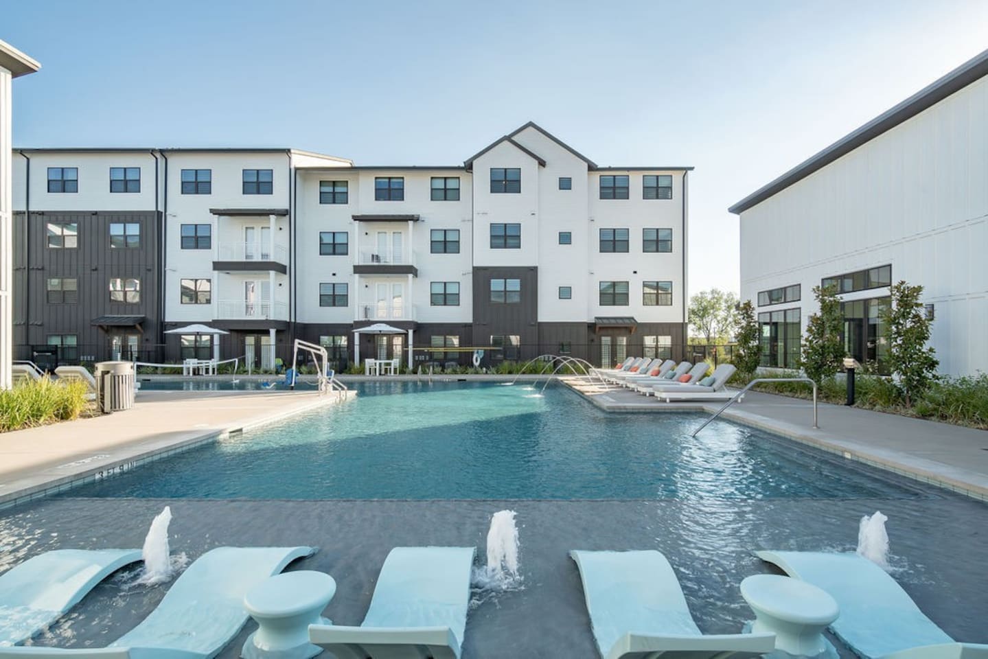 Exterior of Citizen House MLK, an Airbnb-friendly apartment in Austin, TX