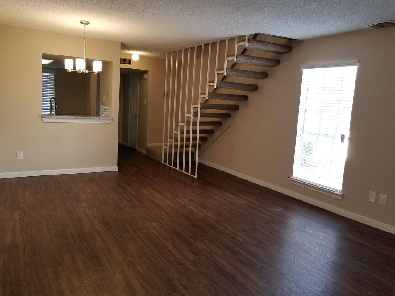 , an Airbnb-friendly apartment in Houston, TX