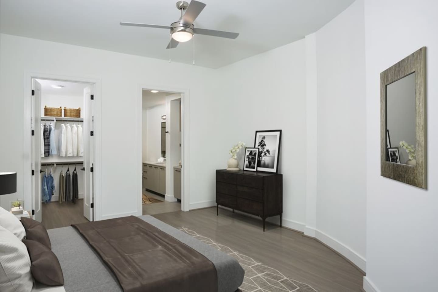 , an Airbnb-friendly apartment in Houston, TX
