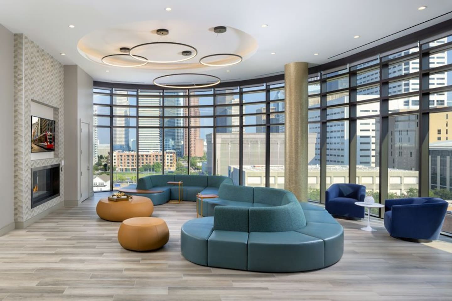 , an Airbnb-friendly apartment in Houston, TX
