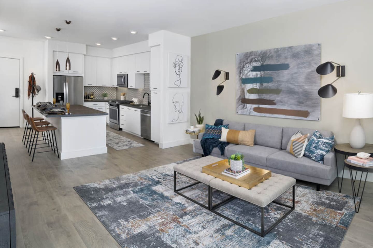 , an Airbnb-friendly apartment in San Diego, CA