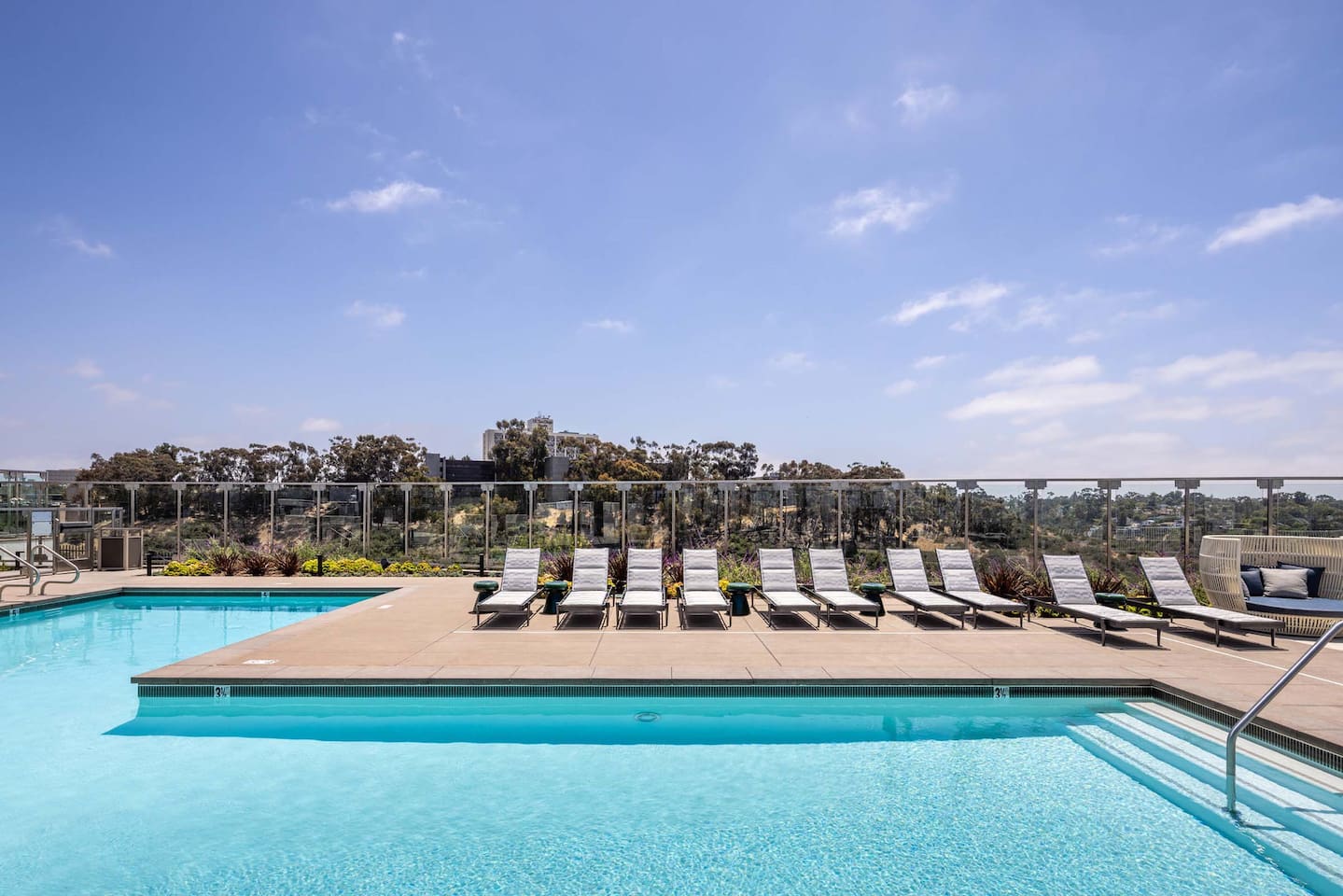 , an Airbnb-friendly apartment in San Diego, CA