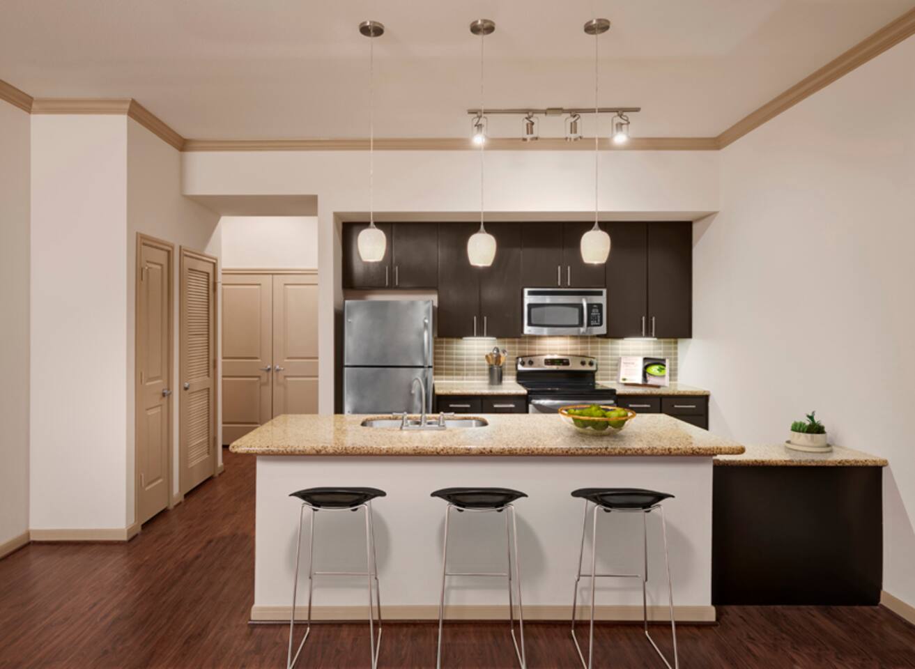 , an Airbnb-friendly apartment in Houston, TX
