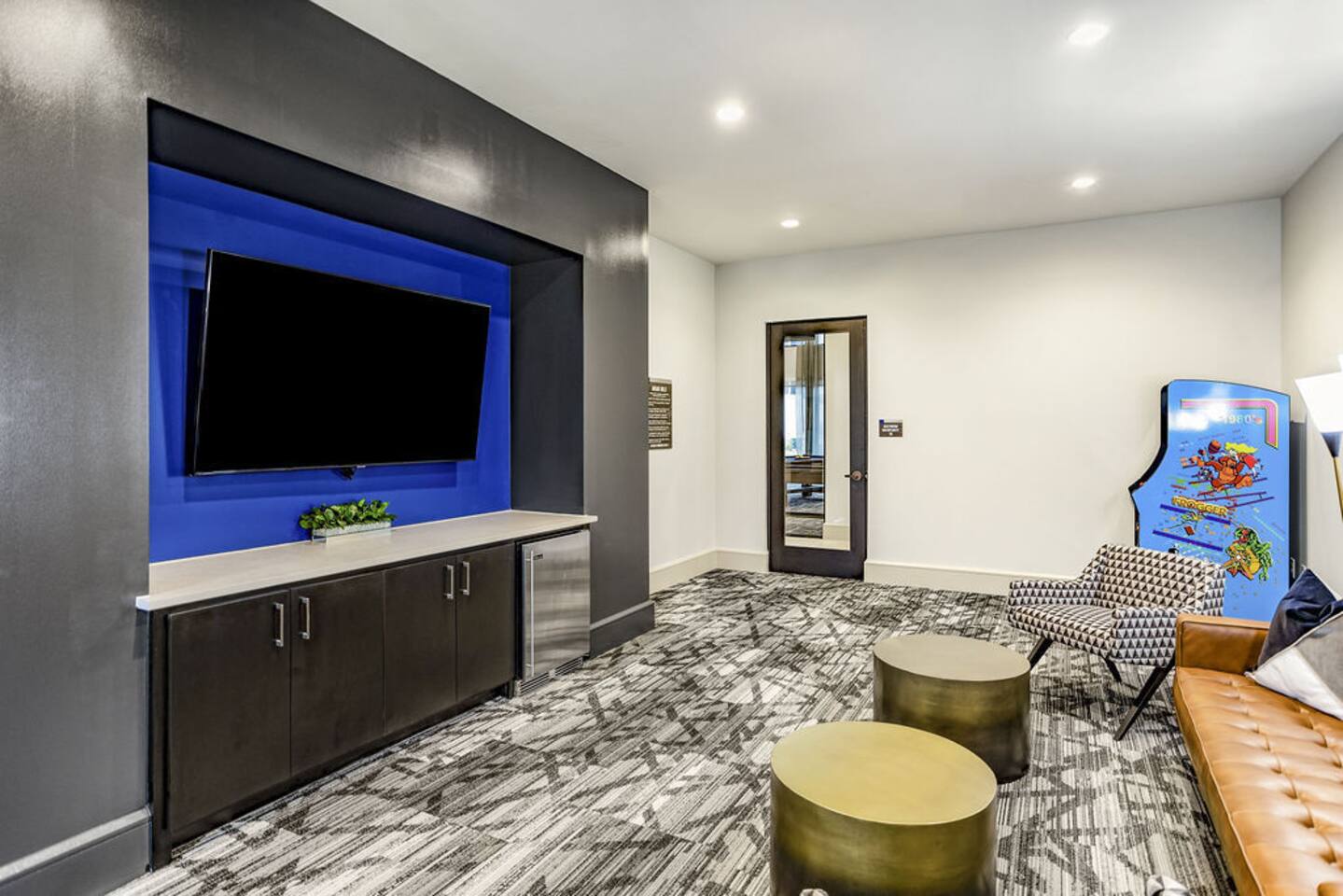 , an Airbnb-friendly apartment in Houston, TX