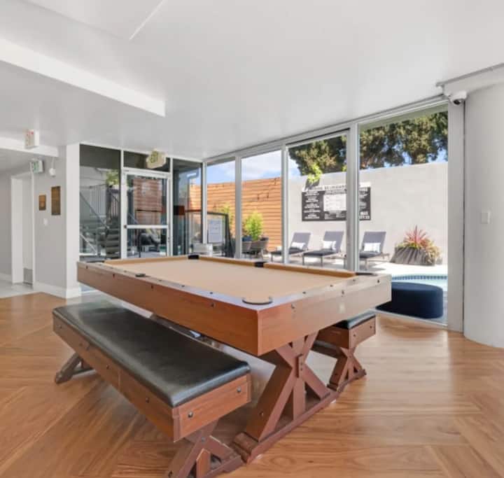 RGVtYW5kUGljdHVyZToyMjc0NzY3NDM2