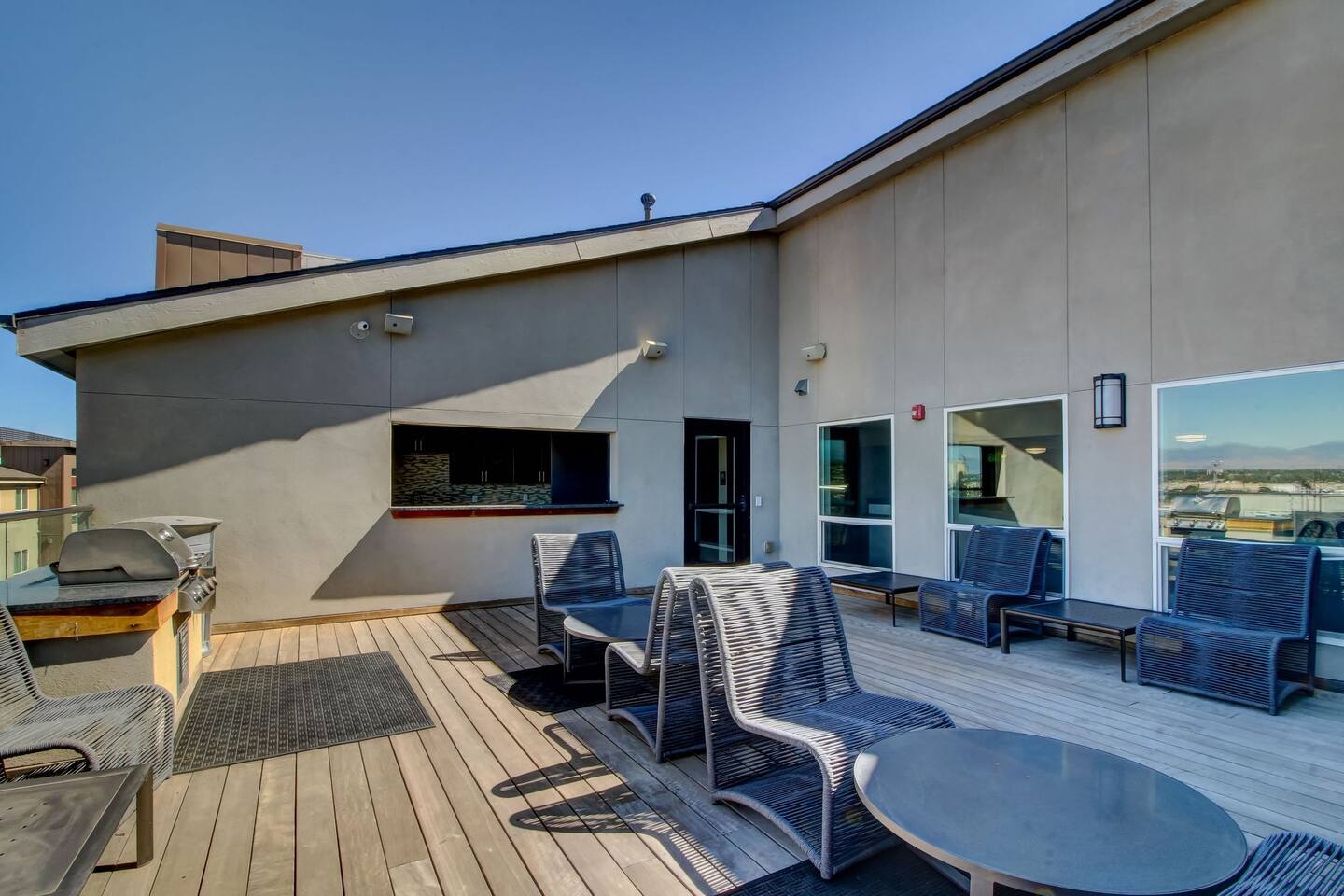 , an Airbnb-friendly apartment in Denver, CO