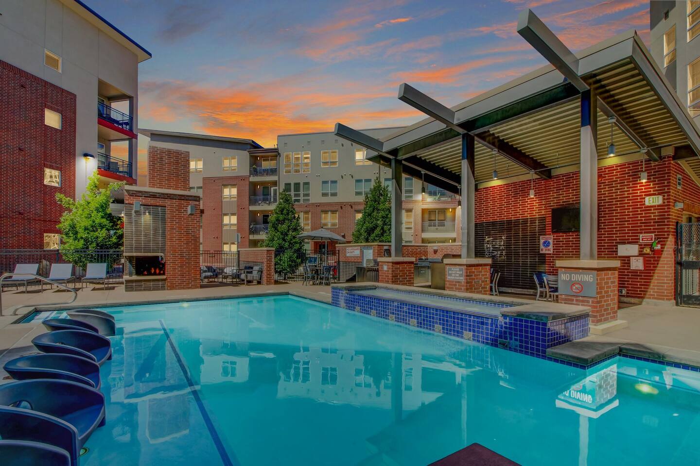 , an Airbnb-friendly apartment in Denver, CO