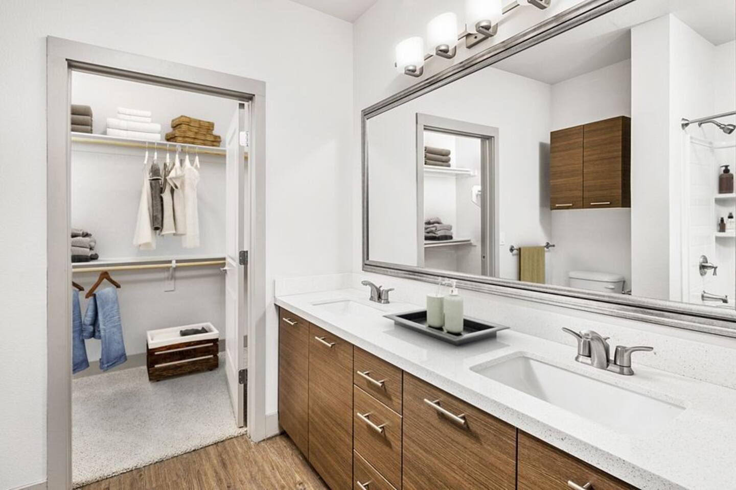 , an Airbnb-friendly apartment in Tempe, AZ