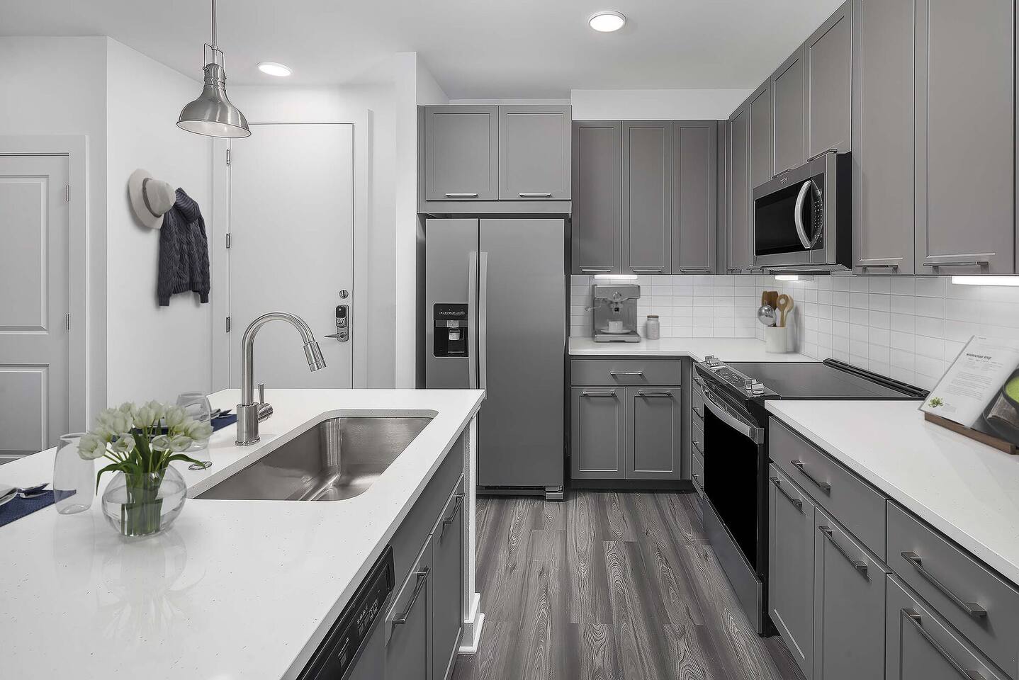, an Airbnb-friendly apartment in Tempe, AZ
