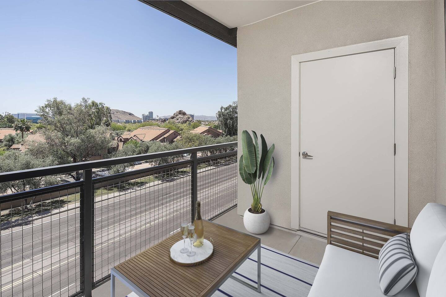 , an Airbnb-friendly apartment in Tempe, AZ