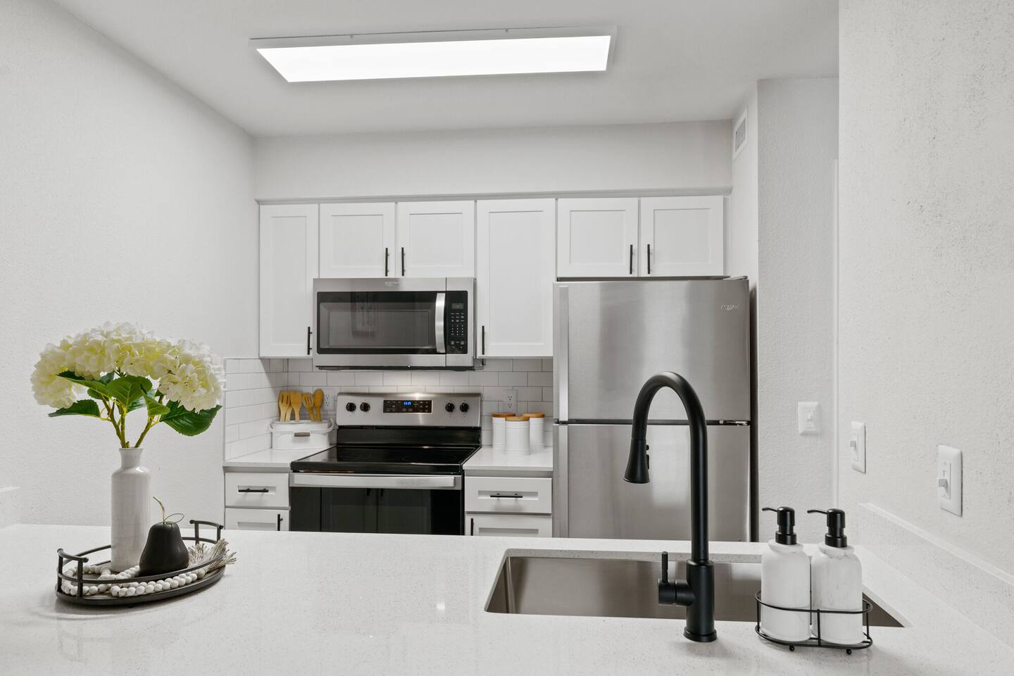 , an Airbnb-friendly apartment in Jacksonville, FL
