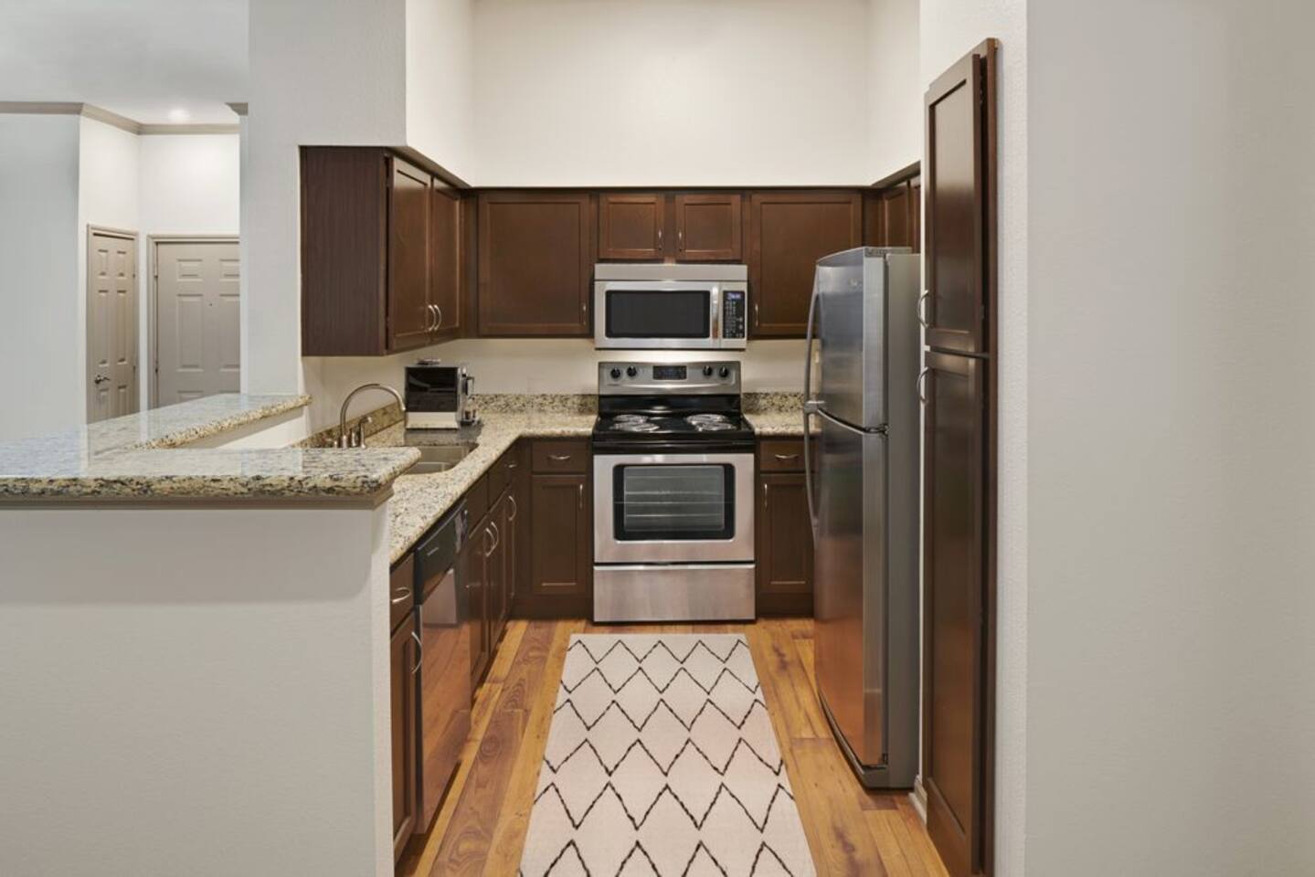 , an Airbnb-friendly apartment in Houston, TX
