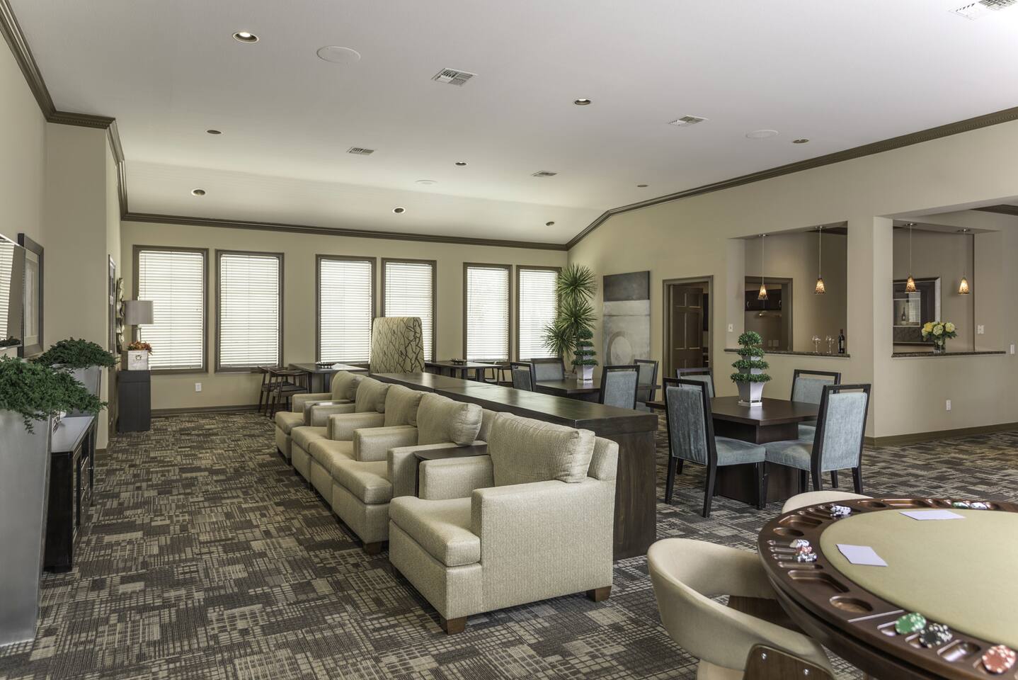 , an Airbnb-friendly apartment in Houston, TX