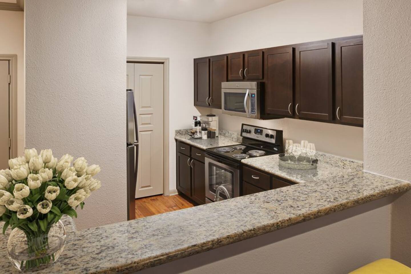 , an Airbnb-friendly apartment in Houston, TX