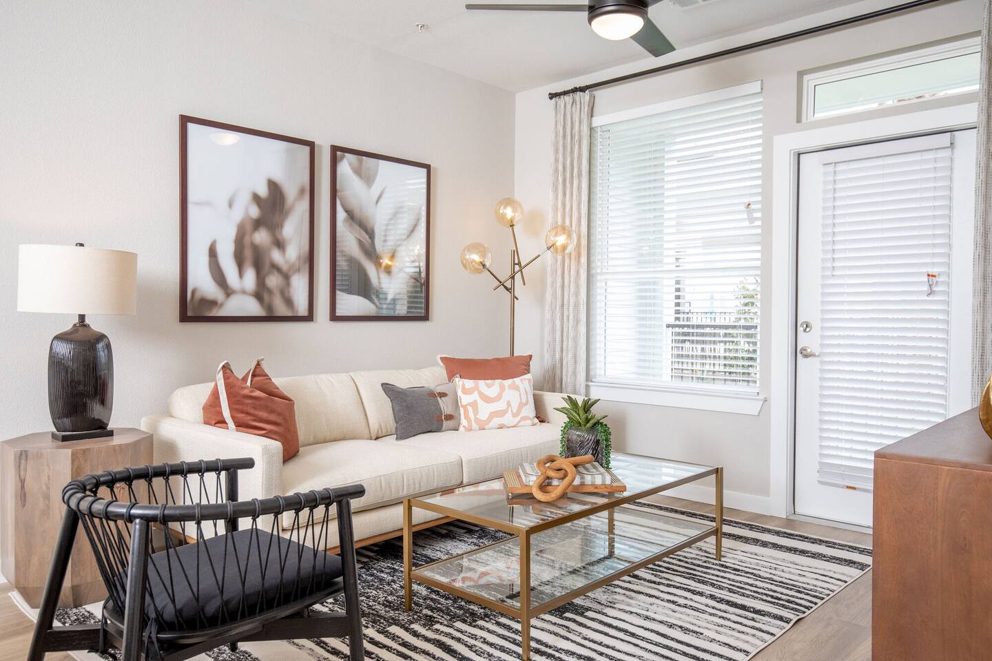 , an Airbnb-friendly apartment in Humble, TX