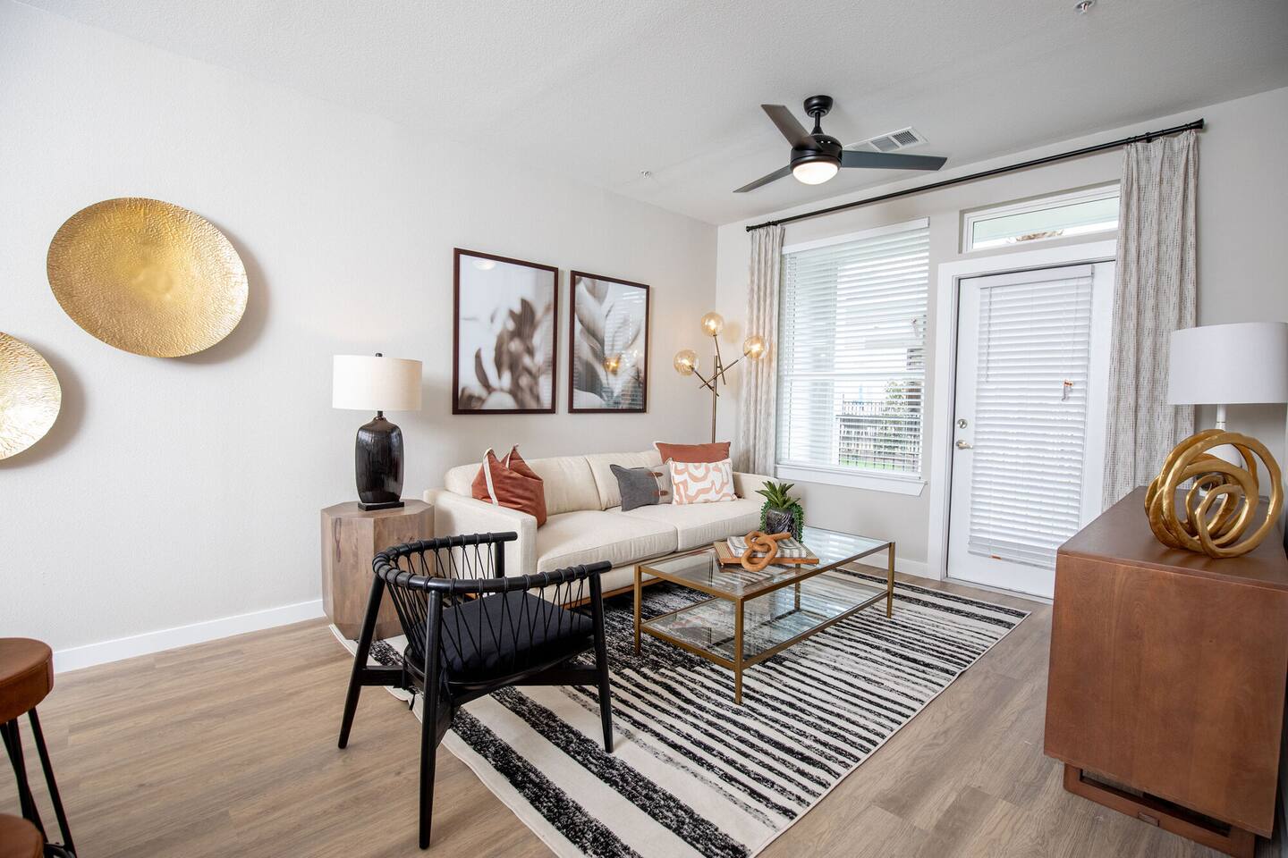 , an Airbnb-friendly apartment in Humble, TX