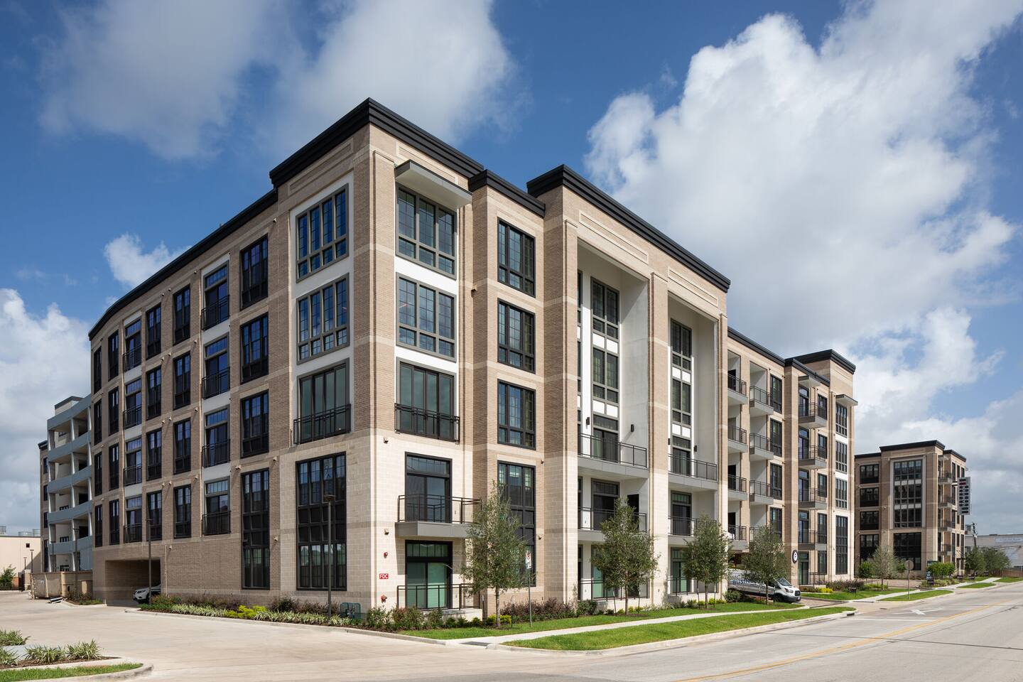, an Airbnb-friendly apartment in Houston, TX
