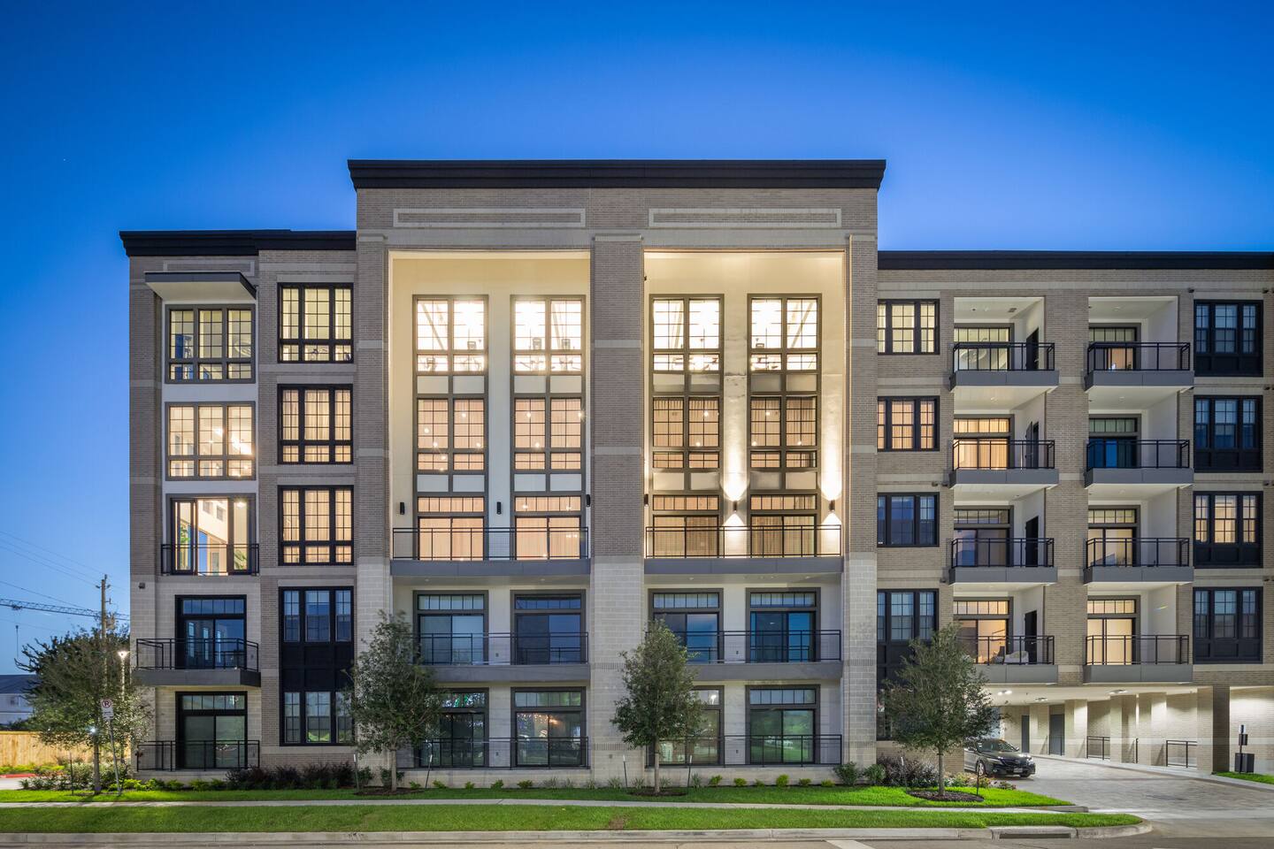 , an Airbnb-friendly apartment in Houston, TX