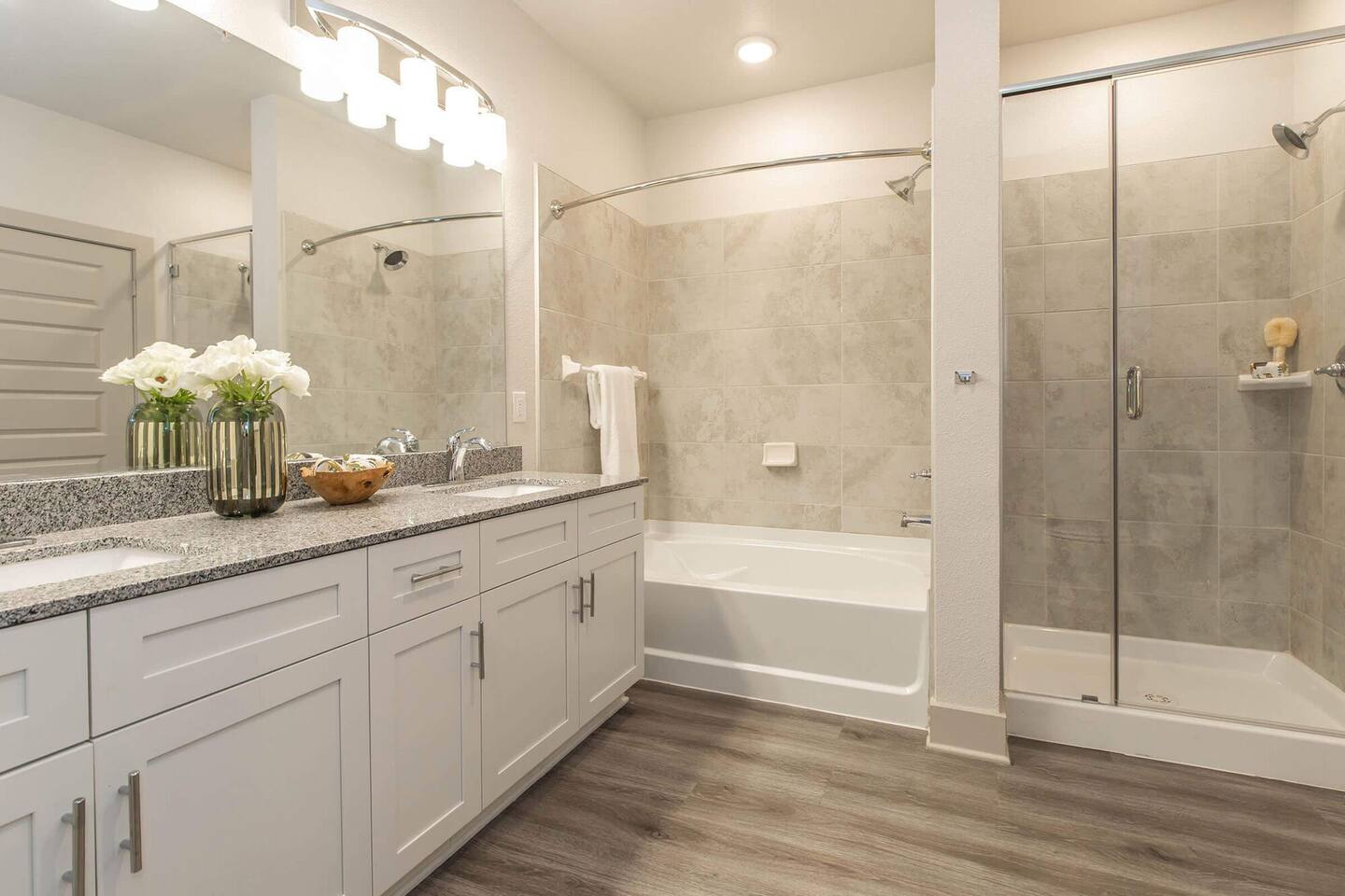 , an Airbnb-friendly apartment in Houston, TX