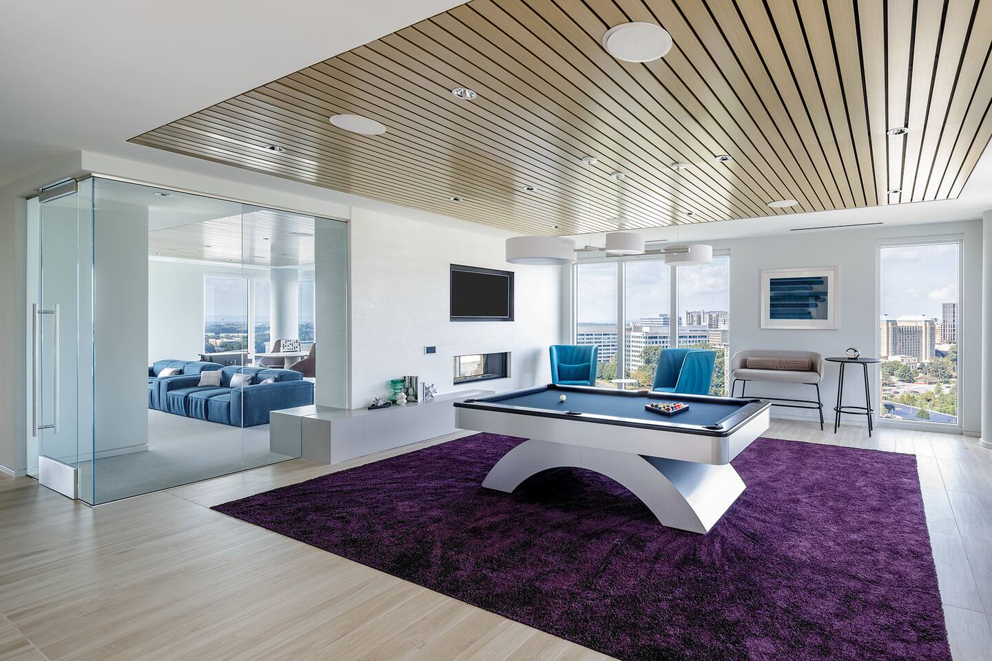 , an Airbnb-friendly apartment in Reston, VA