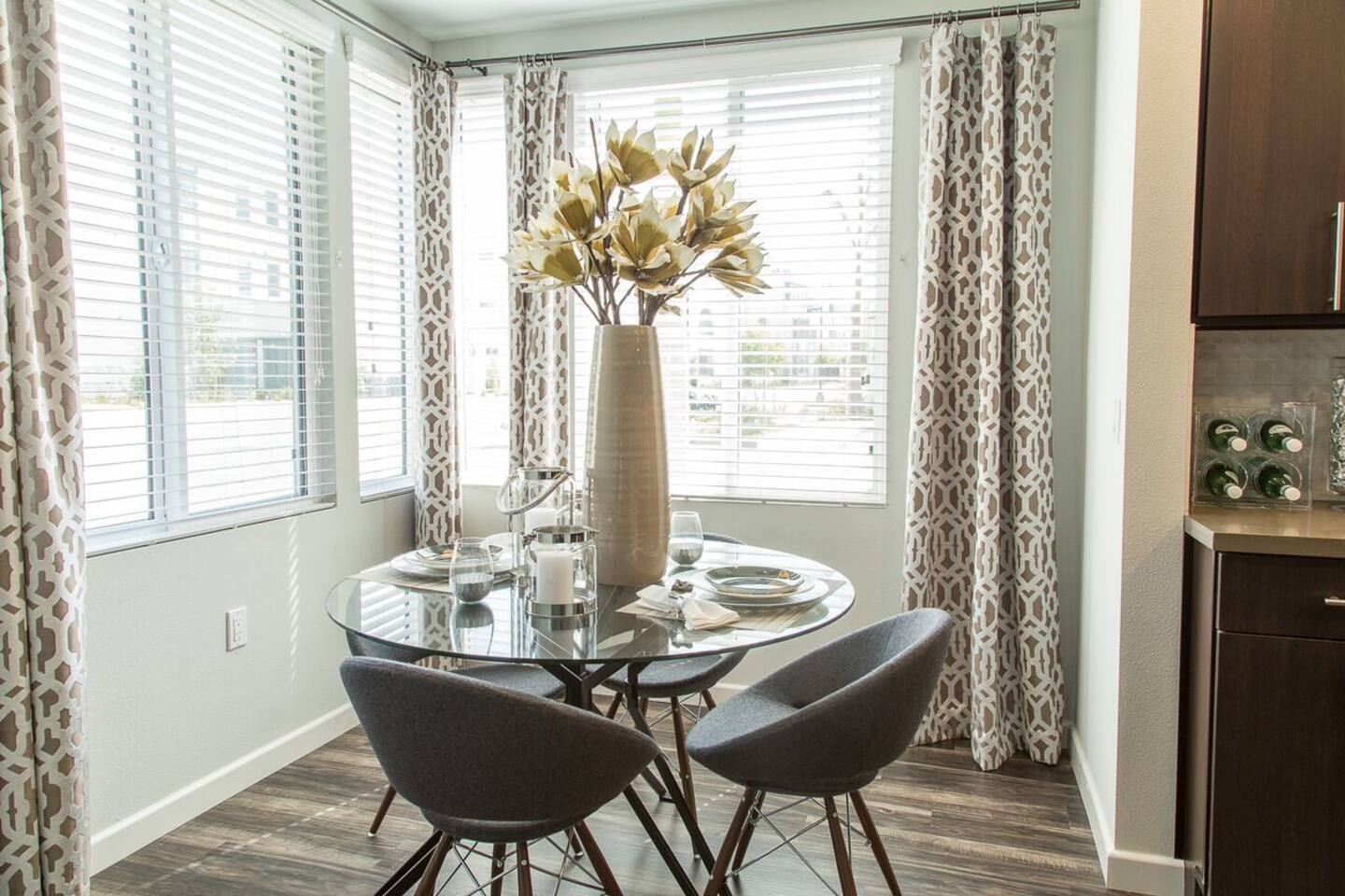 , an Airbnb-friendly apartment in San Diego, CA