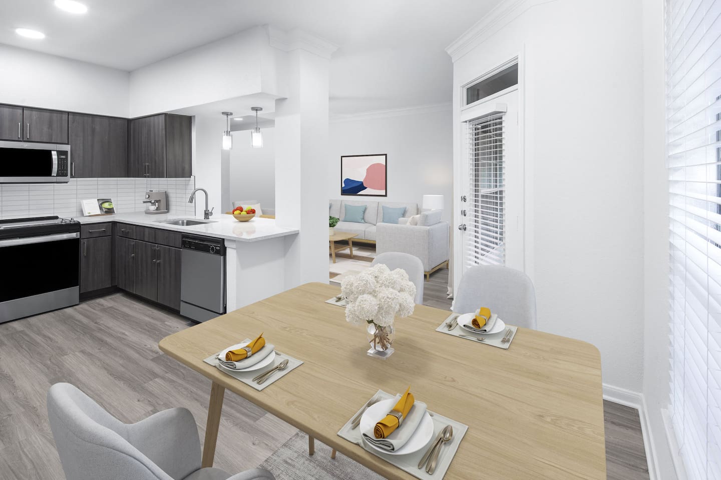 , an Airbnb-friendly apartment in Houston, TX