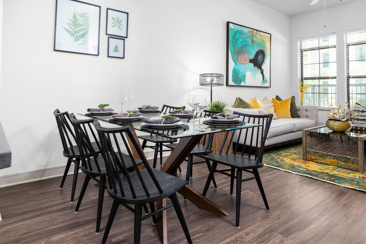 , an Airbnb-friendly apartment in Houston, TX